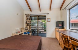 Wakerley, Qld 4154