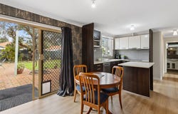 11 Barlow Court, Lockridge, WA 6054