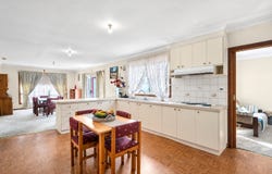9 Almana Street, Bell Park, Vic 3215
