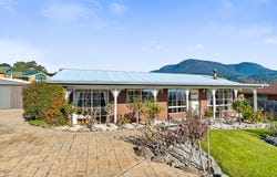 18 Cuthbertson Place, Lenah Valley, Tas 7008