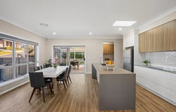 1 McNevin Close, Calderwood, NSW 2527
