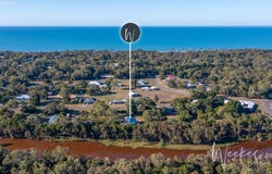 44 Kingfisher Crescent, Moore Park Beach, Qld 4670