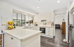 25 Windsor Crescent, Brownsville, NSW 2530