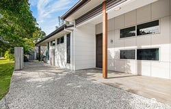29 Shrapnel Road, Cannon Hill, Qld 4170