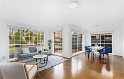 88 Blossom Park Drive, Mill Park, Vic 3082