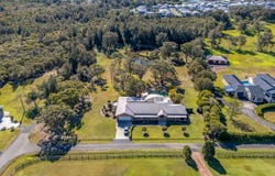 137 Bakali Road, Forresters Beach, NSW 2260