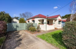 103 Main Street, Lake Albert, NSW 2650