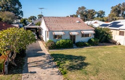 12 Kitchener Street, Dudley Park, WA 6210