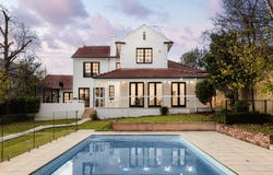 6 Hollingsworth Avenue, Hawthorn, Vic 3122