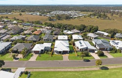 15 Sandy View Drive, Nikenbah, Qld 4655