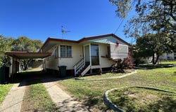 9 Luff St, Roma, Qld 4455
