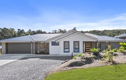 1 Reedy Place, Malua Bay, NSW 2536