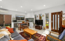 1/15 Colin Court, Broadmeadows, Vic 3047