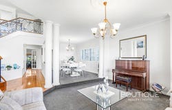 11 Hermitage Place, Hillarys, WA 6025