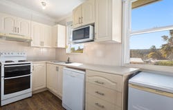 498 Northcliffe Drive, Berkeley, NSW 2506