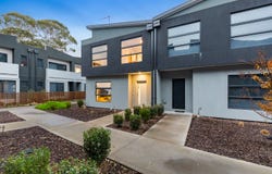 1 Roller Walk, Pakenham, Vic 3810