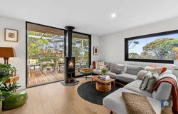 4 Beach Road, Aireys Inlet, Vic 3231