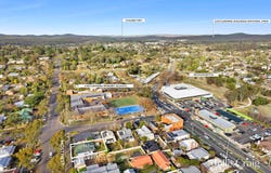96 Mostyn Street, Castlemaine, Vic 3450