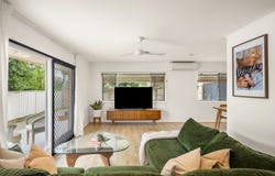 108 Marshall Lane, Kenmore, Qld 4069