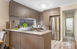 8B Campbell Road, Elizabeth Downs, SA 5113