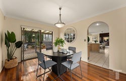 18 Raymore Court, Carindale, Qld 4152