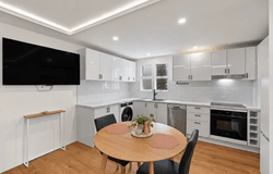 4A/32-34 Hanlan Street, Surfers Paradise, Qld 4217