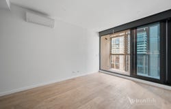 2011/70 Dorcas Street, Southbank, Vic 3006
