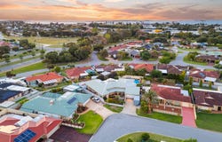 8 Ovens Place, Rockingham, WA 6168