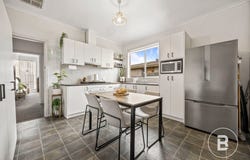 6 Churchill Avenue, Ararat, Vic 3377