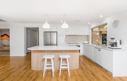4 Foxhill Place, Banora Point, NSW 2486