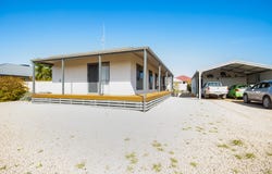 124 Moonta Rd, Moonta Bay, SA 5558