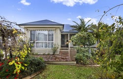 70 Gold Ring Road, Lakes Entrance, Vic 3909