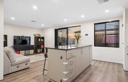 15 Starflower Grove, Beeliar, WA 6164