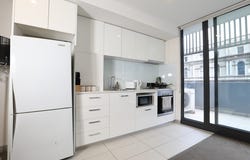 102/6 LEICESTER STREET, Carlton, Vic 3053