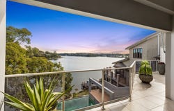 2 Ilma Avenue, Kangaroo Point, NSW 2224