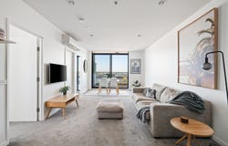 806/8 Breavington Way, Northcote, Vic 3070