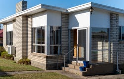 11 Queen Street, Campbell Town, Tas 7210