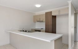 8/4 South Vickers Road, Condon, Qld 4815