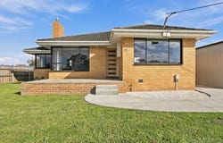 37 Northern Avenue, Newborough, Vic 3825