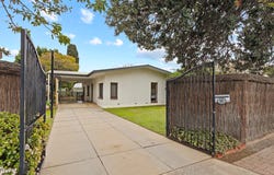 16 Oaklands Road, Somerton Park, SA 5044