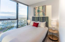 13509/5 The Darling Avenue, Broadbeach, Qld 4218