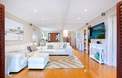 1 Goldsworthy Avenue, Hamilton, Qld 4007