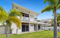 41 Miller Street, Urangan, Qld 4655