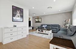 9 Baynton Place, St Helens Park, NSW 2560