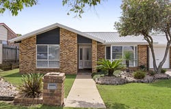 3 Janine Court, Kearneys Spring, Qld 4350