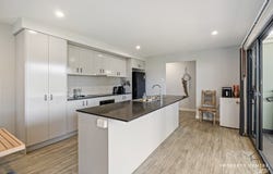 71 Harvey Street, Russell Island, Qld 4184