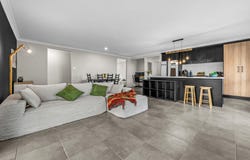 11 Conquest Close, Rutherford, NSW 2320
