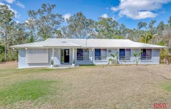 1 Narooma Drive, Branyan, Qld 4670