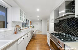 10 Tryon Street, Hackett, ACT 2602