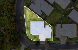10 & 10A Minerva Place, Bli Bli, Qld 4560